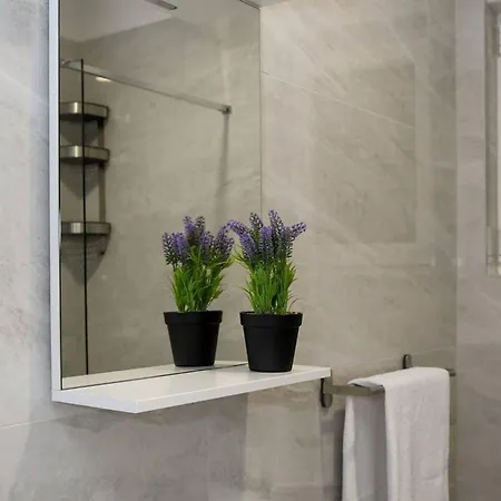 Stylish Okrug Gornji With Terrace And Patio Apartment *